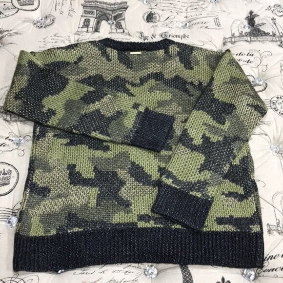 Michael Michael Kors Camouflage Gold Sweater - Picture 5 of 6